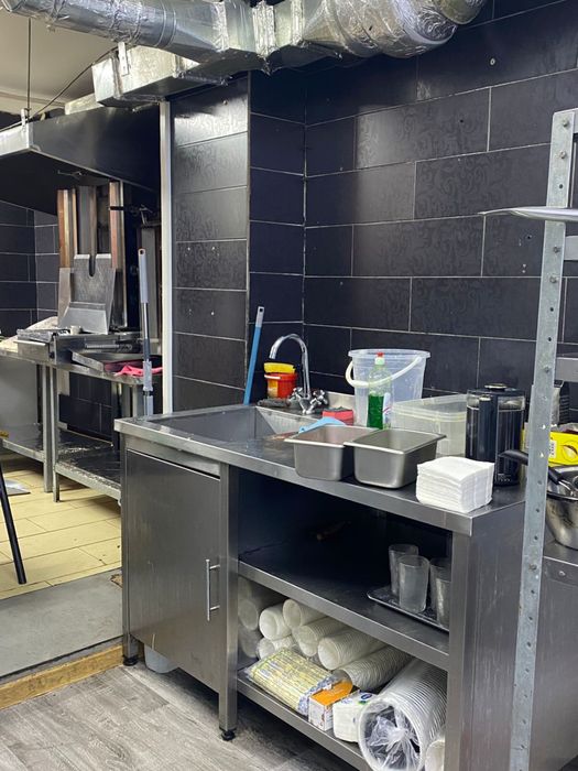 Продам срочно коммерческое помещение