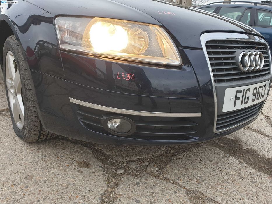 Bara Spoiler Fata FARA Grila cu Emblema Audi A6 C6 NFL Non Facelift 2004 - 2008 Culoare LZ5D [K0748]