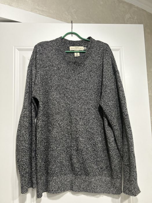 Продается женские одежды