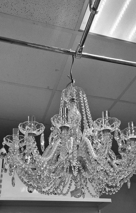 Люстры чешские .