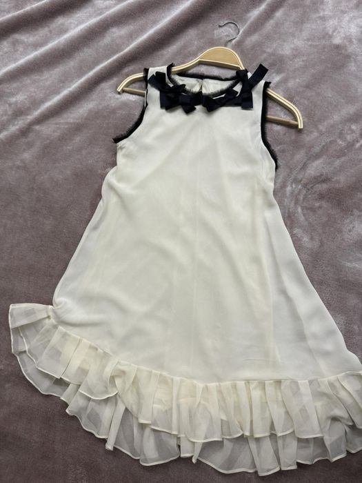 Рокли Авин.