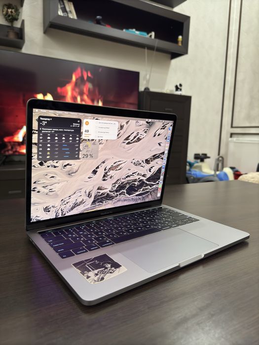 MacBook Pro 13” 2019 Touch Bar