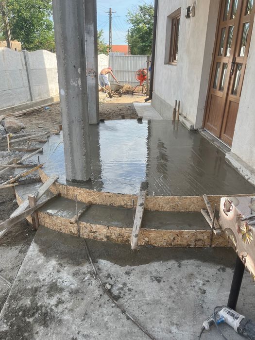 Echipa constructii interioare exterioare