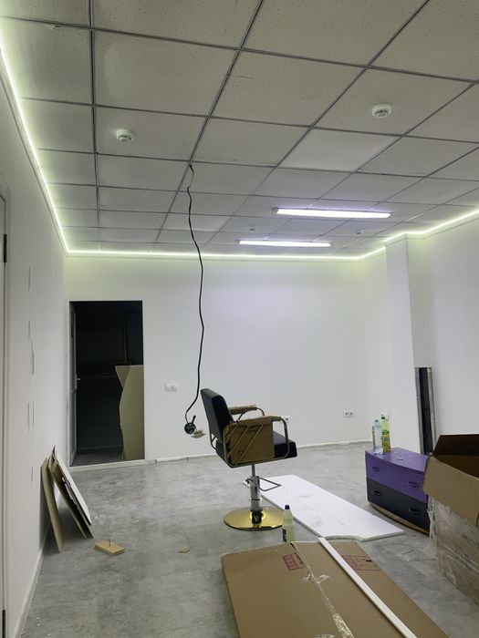 Продается мебель для салона кросаты