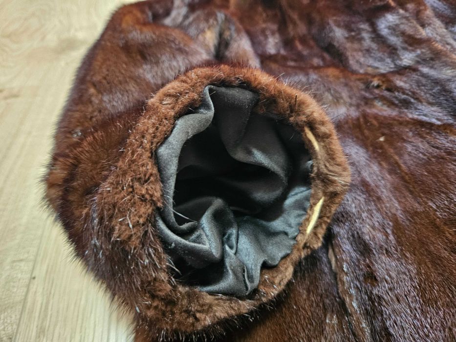 Haina de blana, nurca