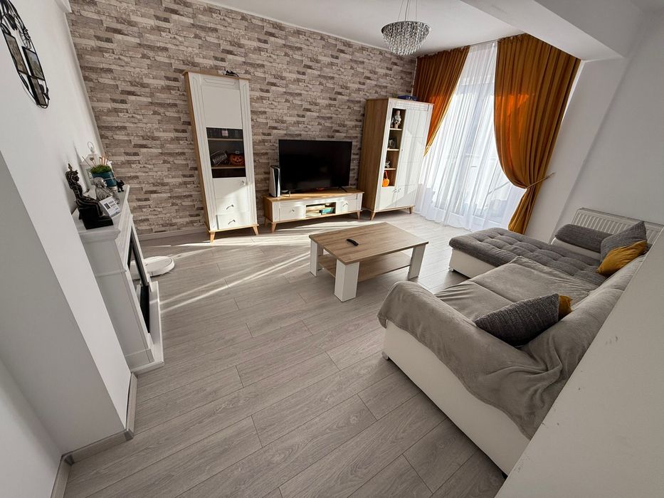 Apartament 3 camere, etaj 1 80mp zona Turnisor, Sibiu, E.A. Bieltz