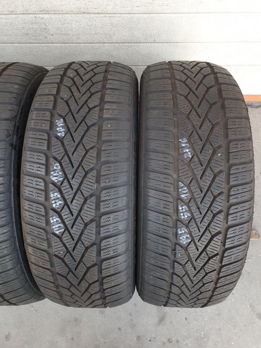 Зимни гуми 4 броя SEMPERIT SpeedGrip2 195 55 R16 дот 2716