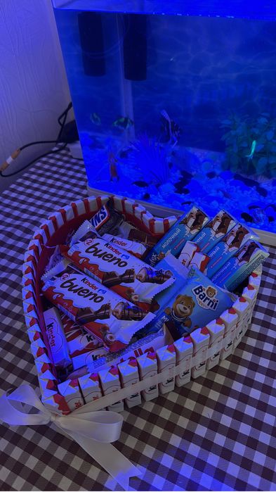 Киндер бокс подарок