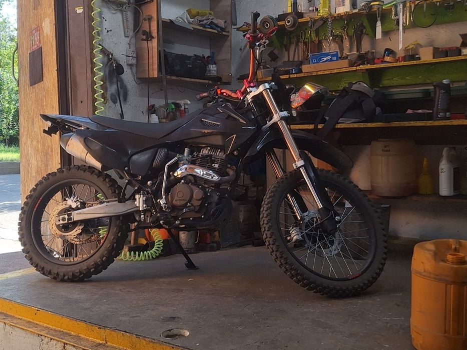 Эндуро 250 кубов