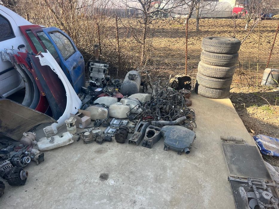 Dacia Logan dezmembrări