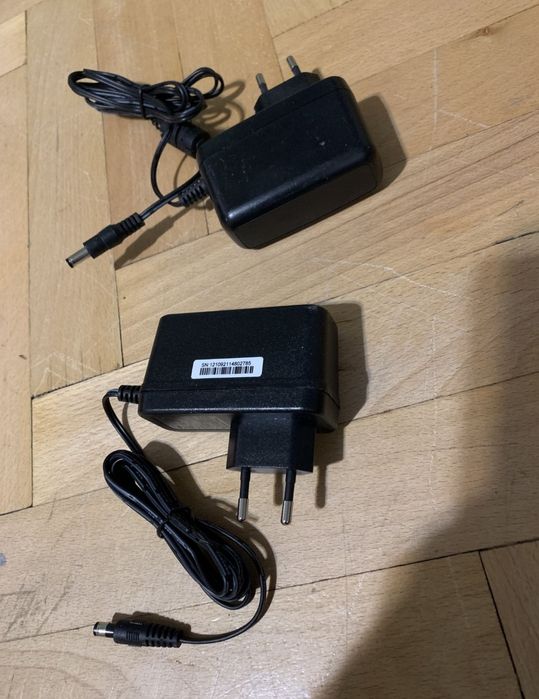 Адаптери и стойка