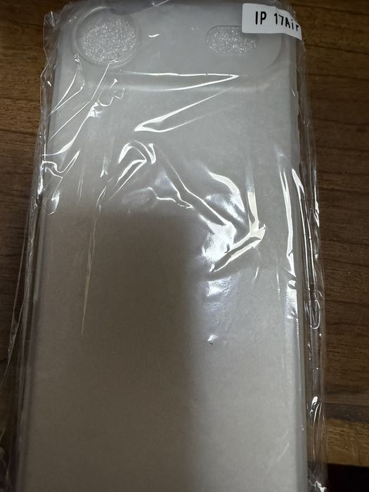 Калъф за Iphone Air - бял и син