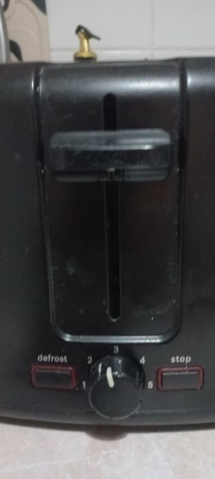 Продам тостор отличнр работаеть