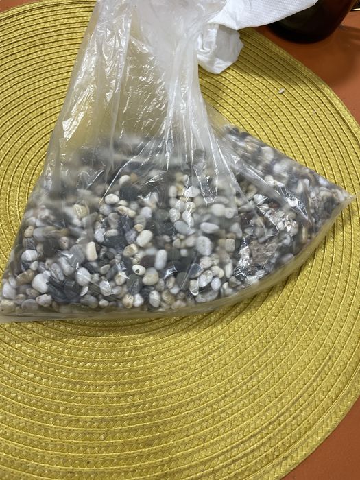 Маленькие камни