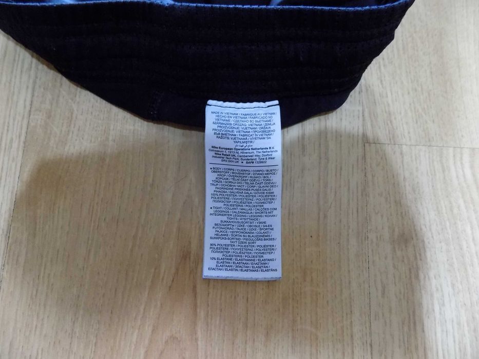 къси панталони nike шорти гащета екип спортни крос фитнес дамски оригинални XS