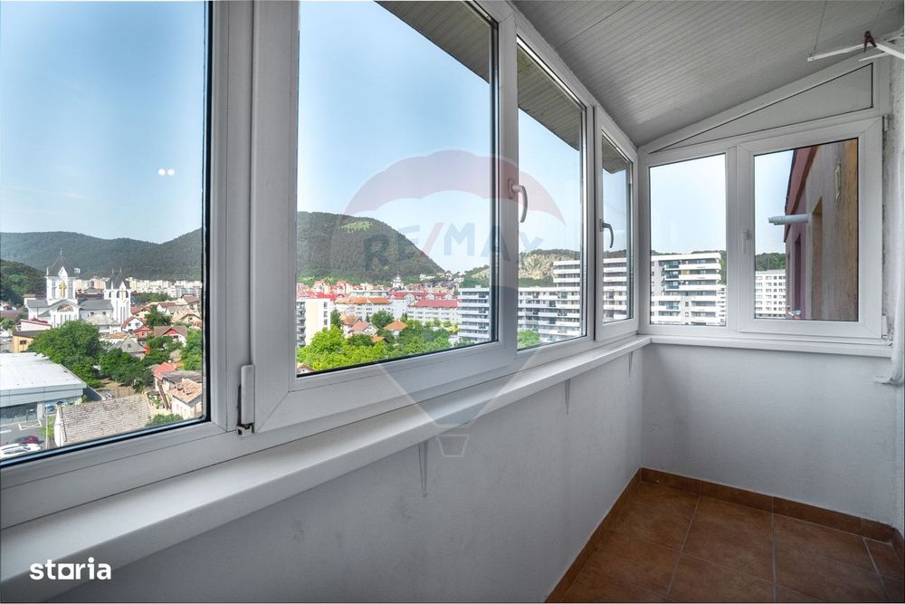Apartament cu 4 camere de inchiriat |2 BAI | RACADAU| COMISION 0%