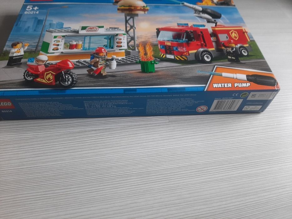 Ново Lego City 60214