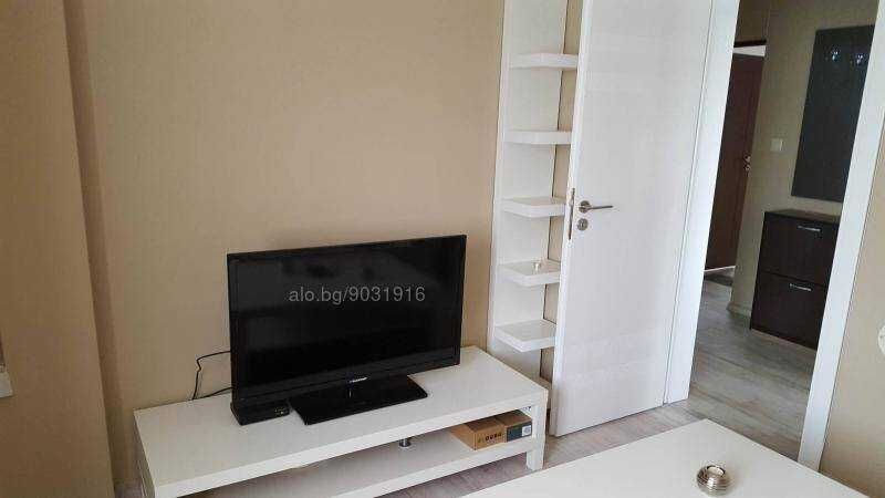 Дава се под наем Двустаен апартамент в Бургас, Възраждане - 60 кв.м за 408 € - Снимка #4