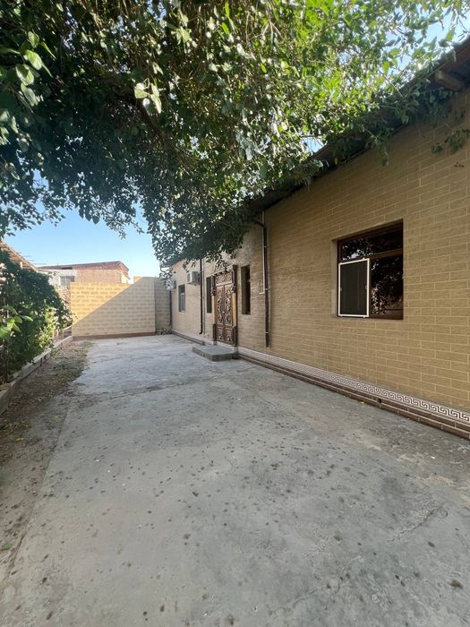 Uy sotiladi Ozerni yoninda