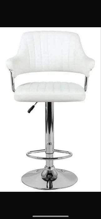 Стул барный в идеальном состояние