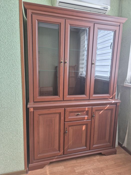 Мебель для посуды в зал