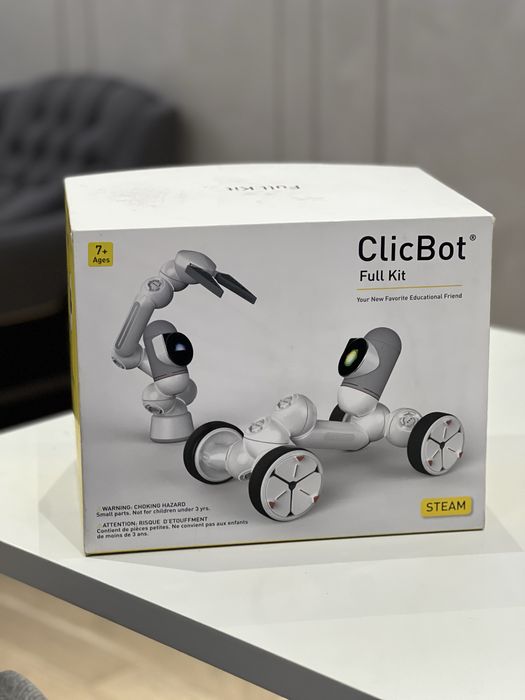 Продается интерактивная робот-игрушка ClicBot Full Kit