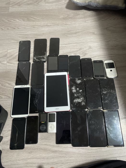 Telefoane pentru piese