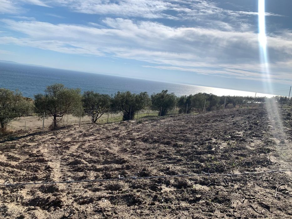 Парцел до морето, с гледка