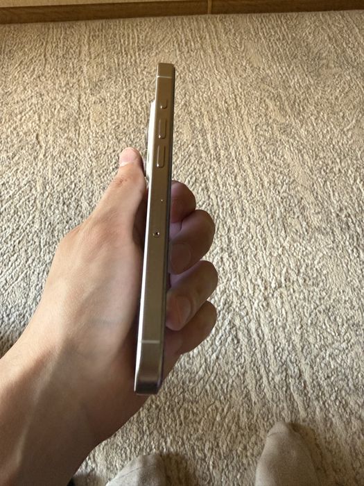 Iphone 15 pro white 256 gb