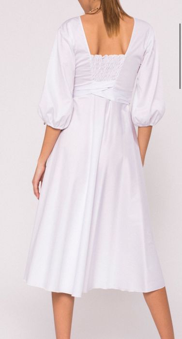 Vand o rochiță Nissa albă din poplin mărimea M