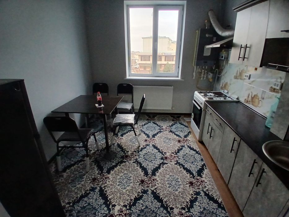 Ижара. 2хона +балкон 3-этаж ЧЕВАР