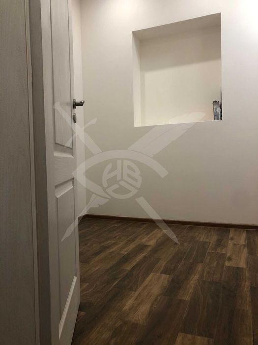 Продава се Тристаен апартамент в София, Център - 90 кв.м за 3100 €/кв.м - Снимка #3