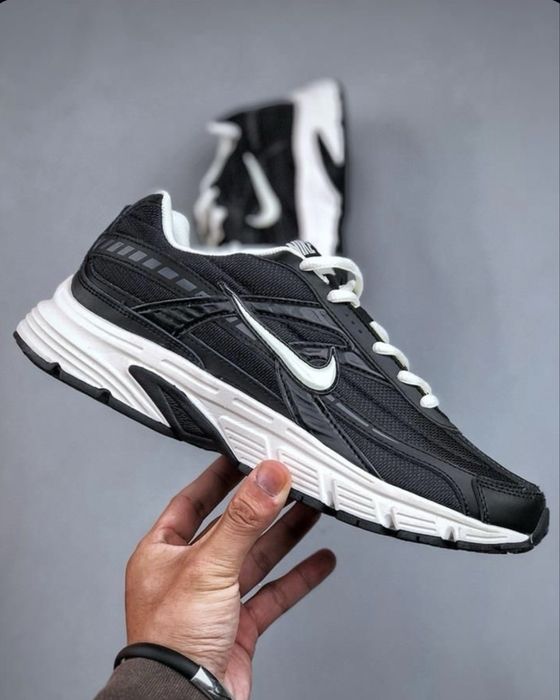 Кроссовки Nike Initiator