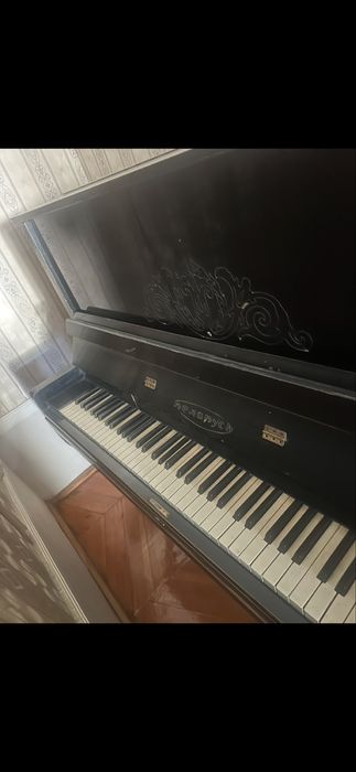 Пиянина. Беларус. Сотилади. Холати. Яхши. Ноталар. Ишлайди  нархи 2500