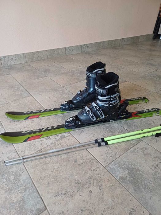 Schiuri integra 110 + clăpari nordica 240-245 + bețe