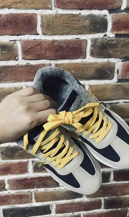 Продам кроссовки мужские