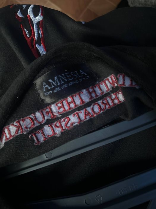 Велюровый лонгслив AMNESIA