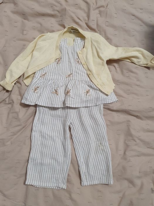 Rochie, set pantalon + bluza, set fusta + camasa + geaca