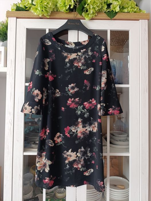 Pinko,Twinset, Calvin Klein, Guess, GAUDI