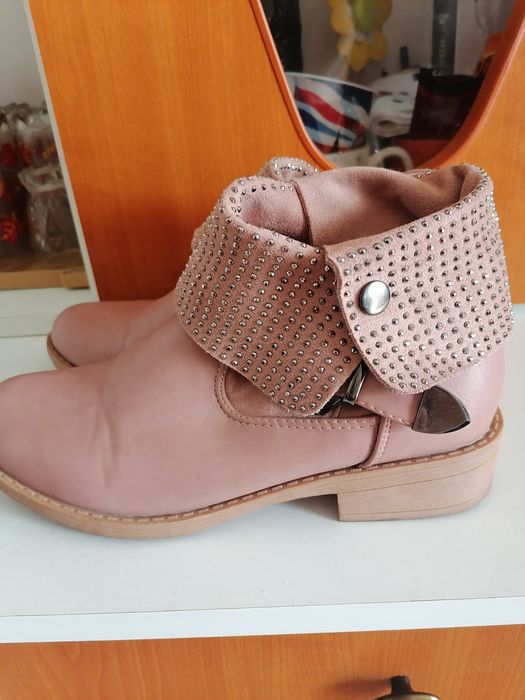 Ghete damă (mărimea 36)