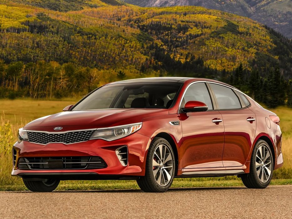 Стекла фар KIA K5