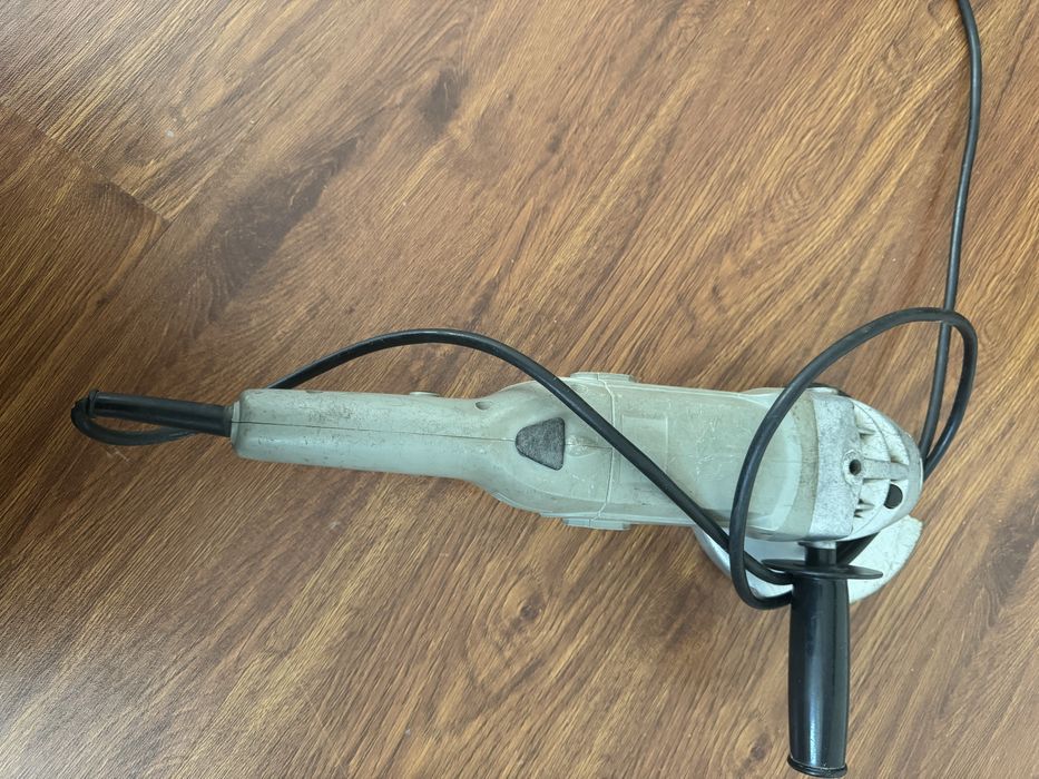 Болгарка Crown Angle Grinder