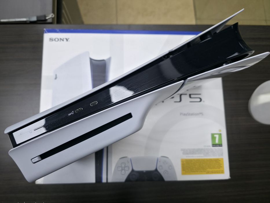 КАТО НОВ 1TB Sony Playstation 5 SLIM DISC / PS5 Гаранция Озон 2026