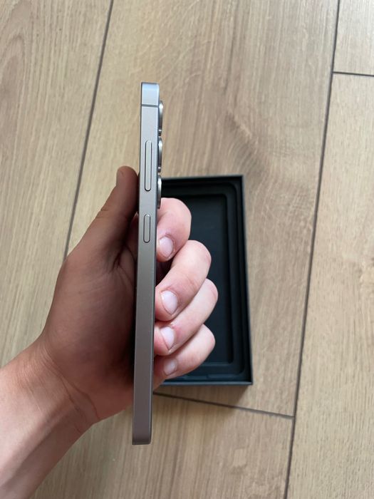 Vând Samsung S25 128Gb impecabil