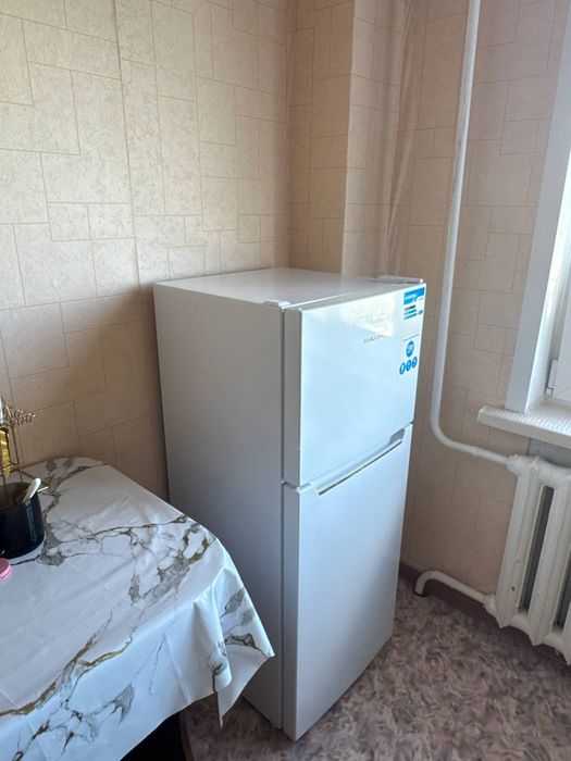 Холодильник Leadbros HD-122W