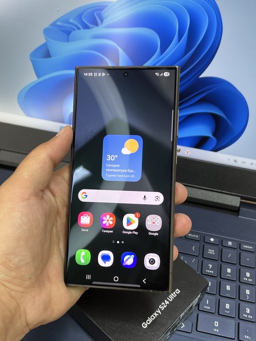 Телефон Samsung Galaxy S24 Ultra