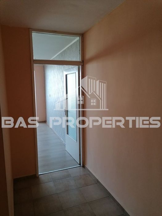 Продава се Едностаен апартамент в София, Люлин 5 - 40 кв.м за 2675 €/кв.м - Снимка #8