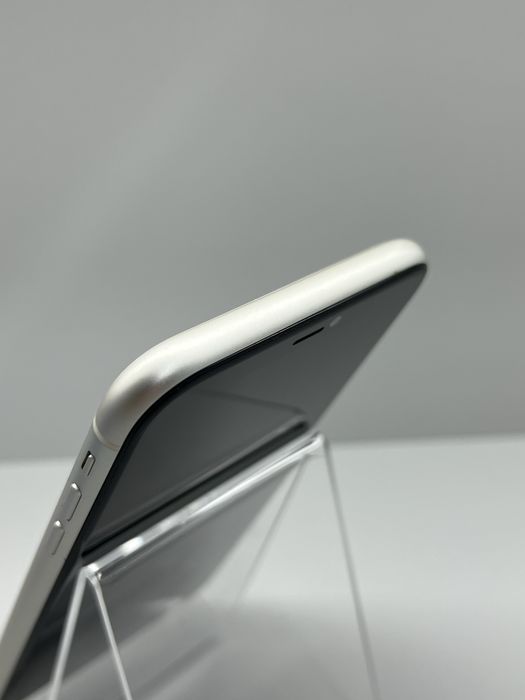 Apple iPhone 11 256 GB, white, 80%