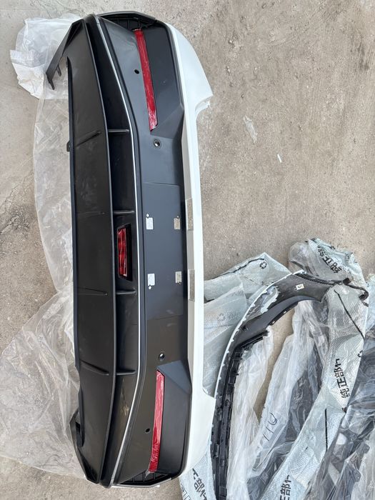 Hyndai Elantra Задный бампер