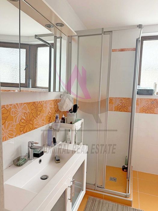 Дава се под наем Двустаен апартамент в Варна, Бриз - 110 кв.м за 800 € - Снимка #3